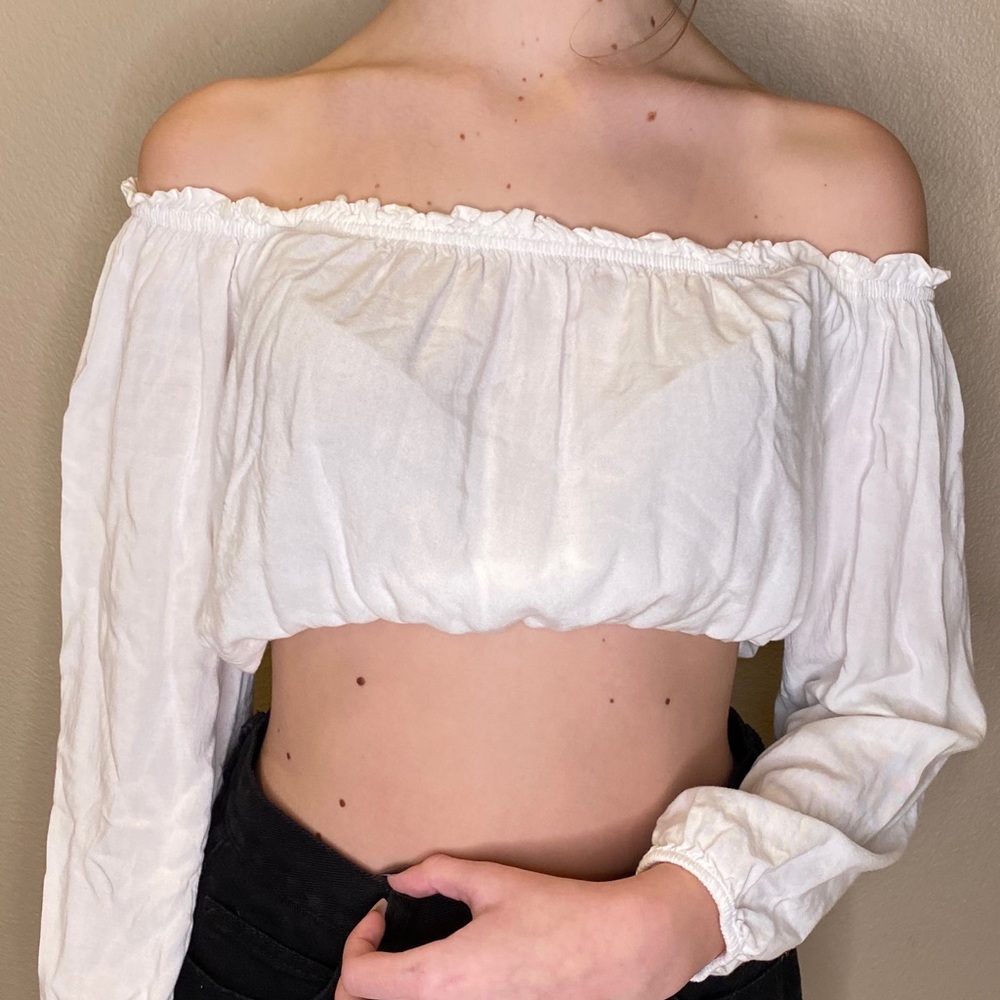 Brandy Melville Off Shoulders